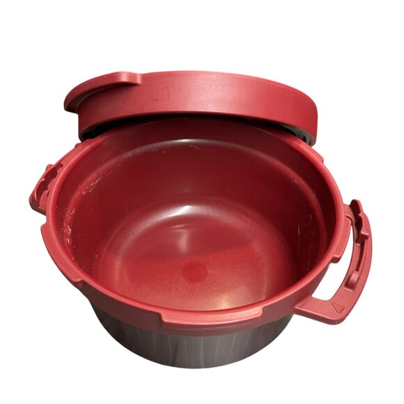Tupperware Microwave 2 Quart Round Pressure Cooker - Picture 3 of 6